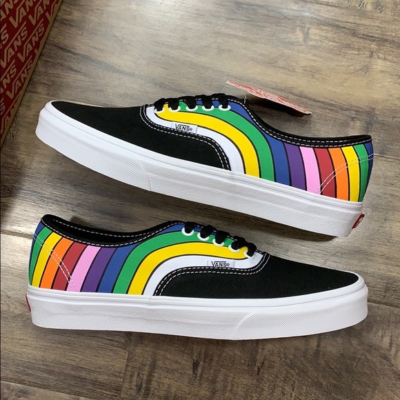 VANS AUTHENTIC Refract Black/True White/Multi men’ - Picture 2 of 16